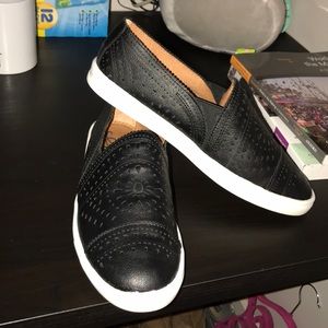 American rag shoes nwot